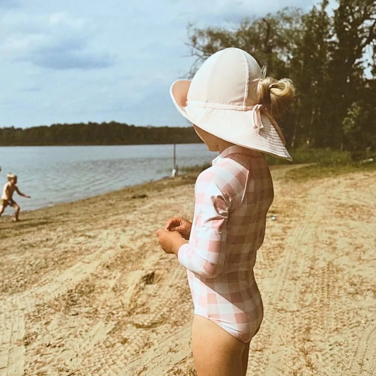 floppy hat | swim | pale pink